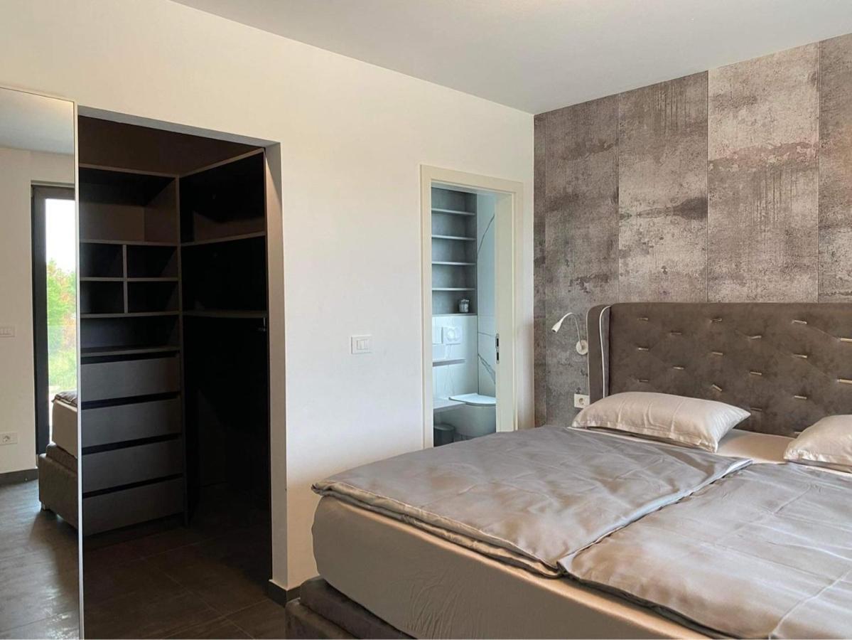 Appartement Seaview à Funtana Extérieur photo