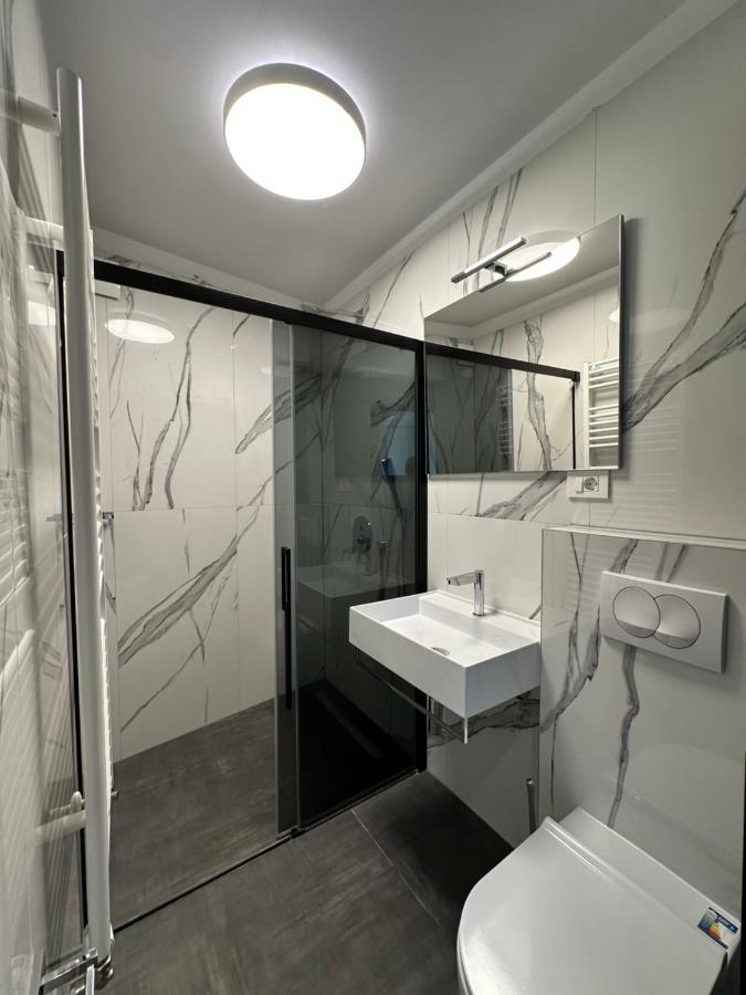 Appartement Seaview à Funtana Extérieur photo